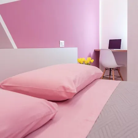 فندق مبيت وإفطار Leukos