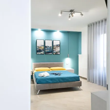 Leukos فندق مبيت وإفطار